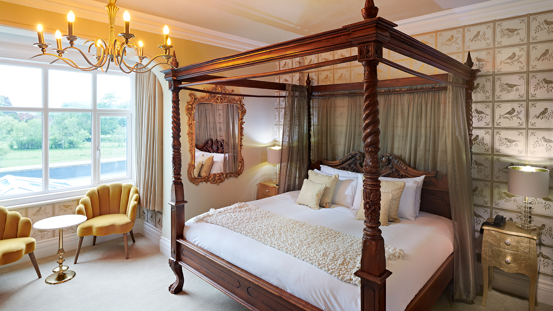 Riverside Hotel Accommodation Offering Panoramic Views And Exceptional Guest Hospitality Services