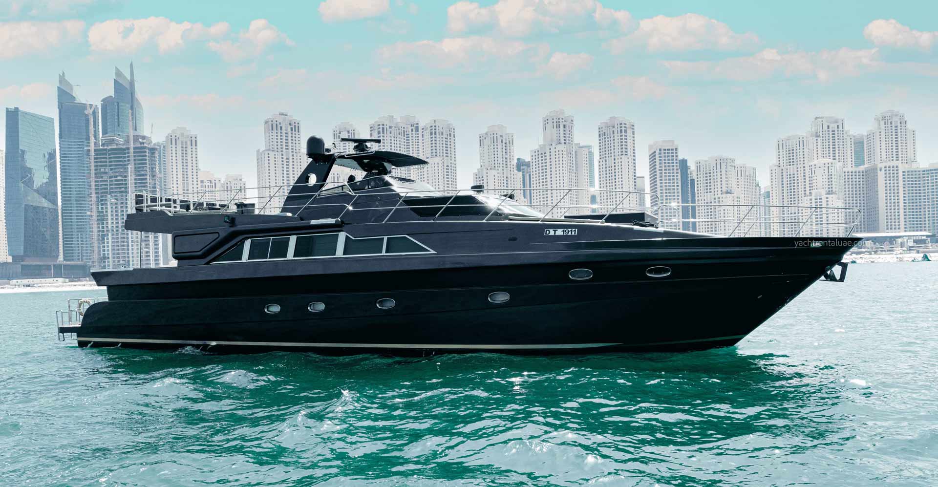 rent yachts in dubai